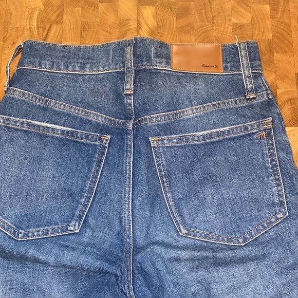 Madewell Perfect Vintage Jean in Maplewood Wash - Picture 5 of 7